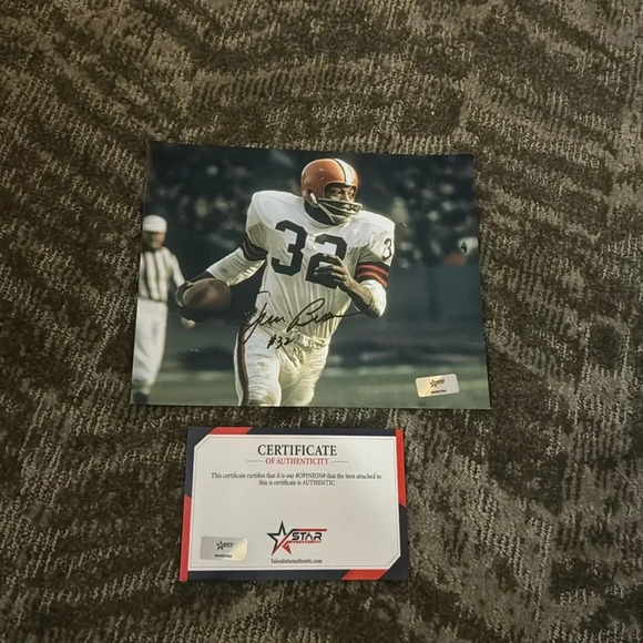 - Jim Brown signed 8 x 10 photo - Picture 1 of 1